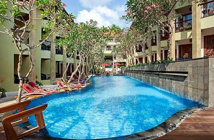 Tribe Bali レギャン