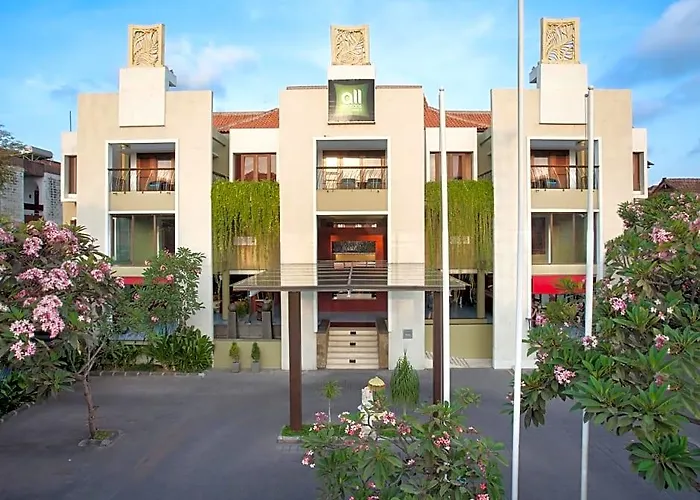 Tribe Bali Hotel Legian
