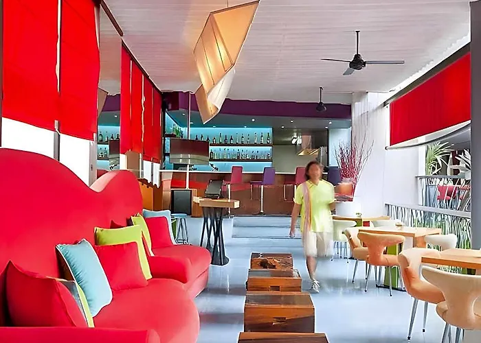 Hotel Tribe Bali Legian
