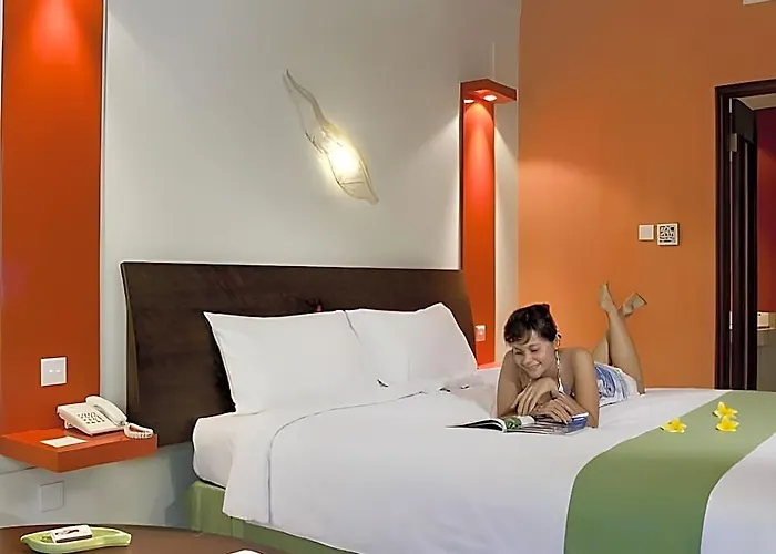 Tribe Bali 4*