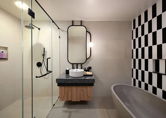Hotel Tribe Bali 4*